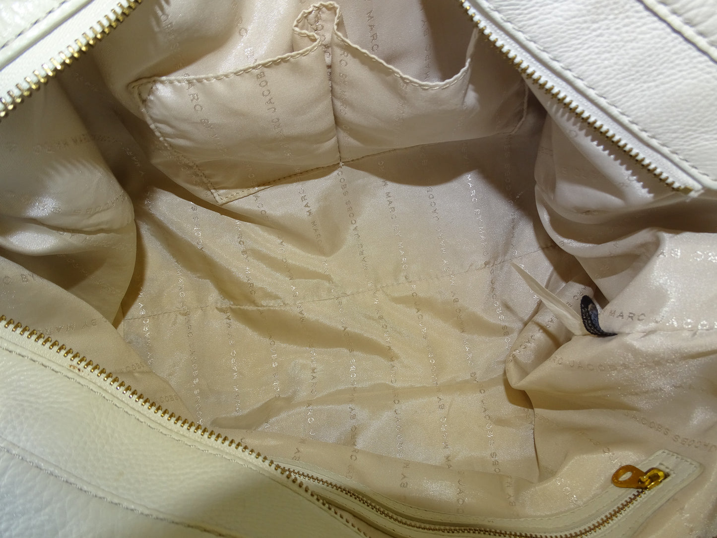 Marc Jacobs Too Hot To Handle Off White