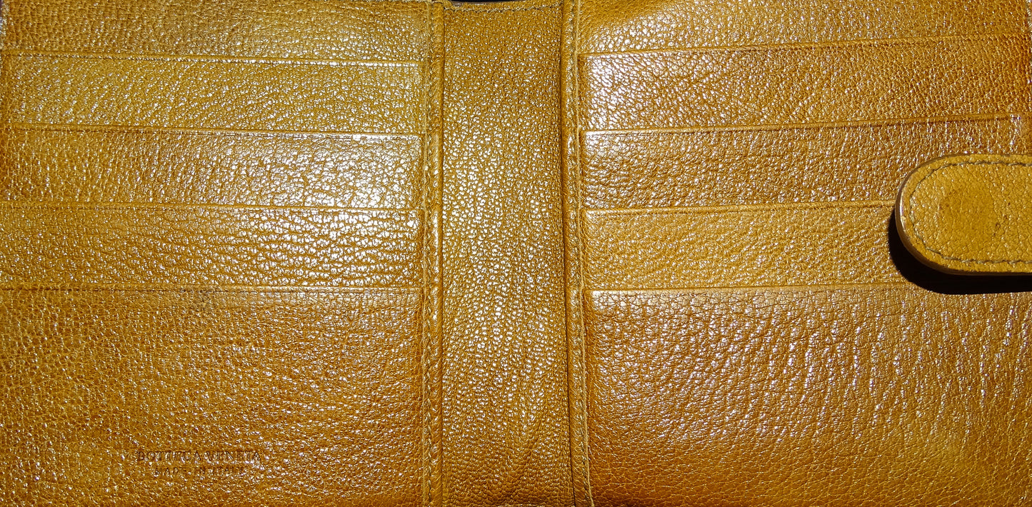 Bottega Veneta Tan Intrecciato Compact Wallet