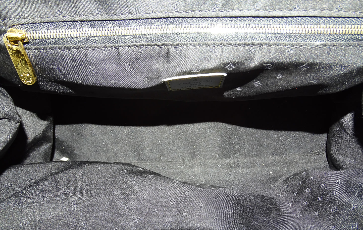 Louis Vuitton Black Suhali L Ingenieux PM TH0066