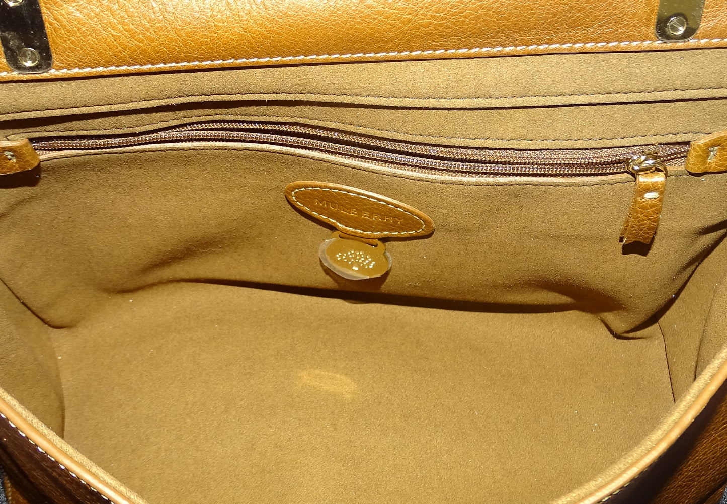 Mulberry Brown NVT Grained Medium Lily