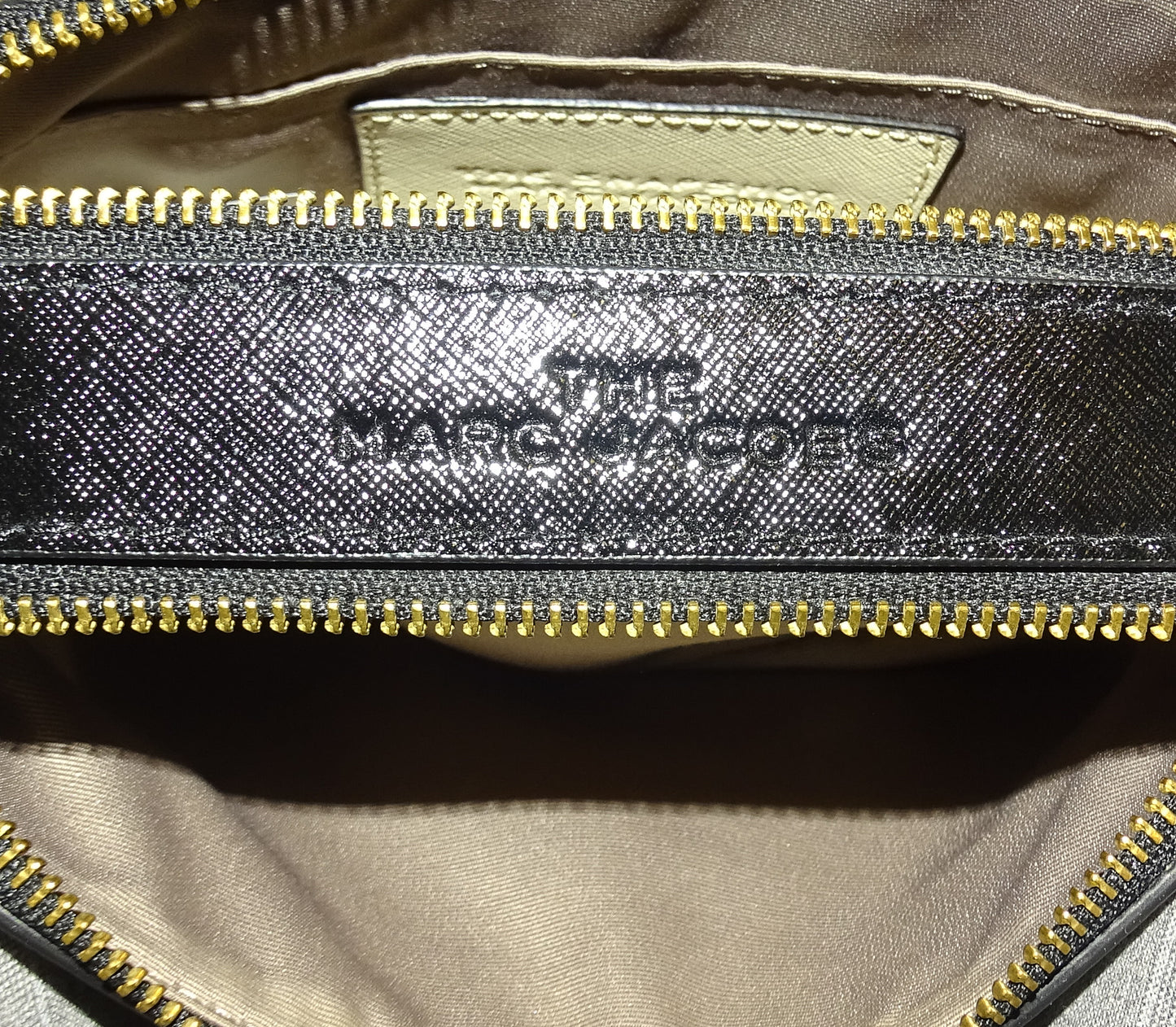 Marc Jacobs Black/Cream Snapshot Crossbody