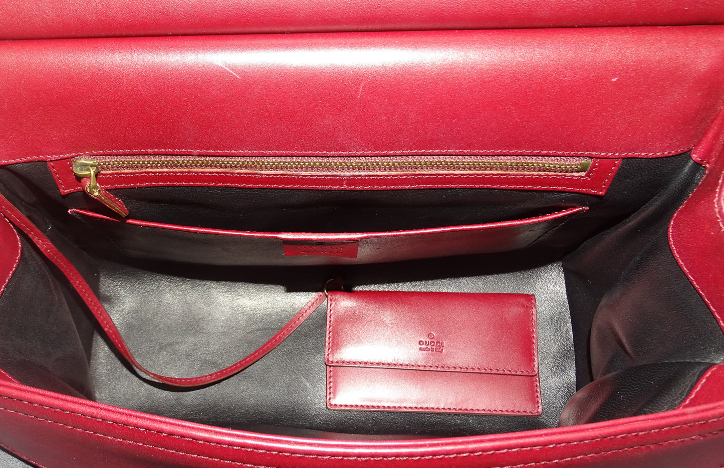Gucci Deep Red Leather Vintage Kelly Buckle Top Handle Bag