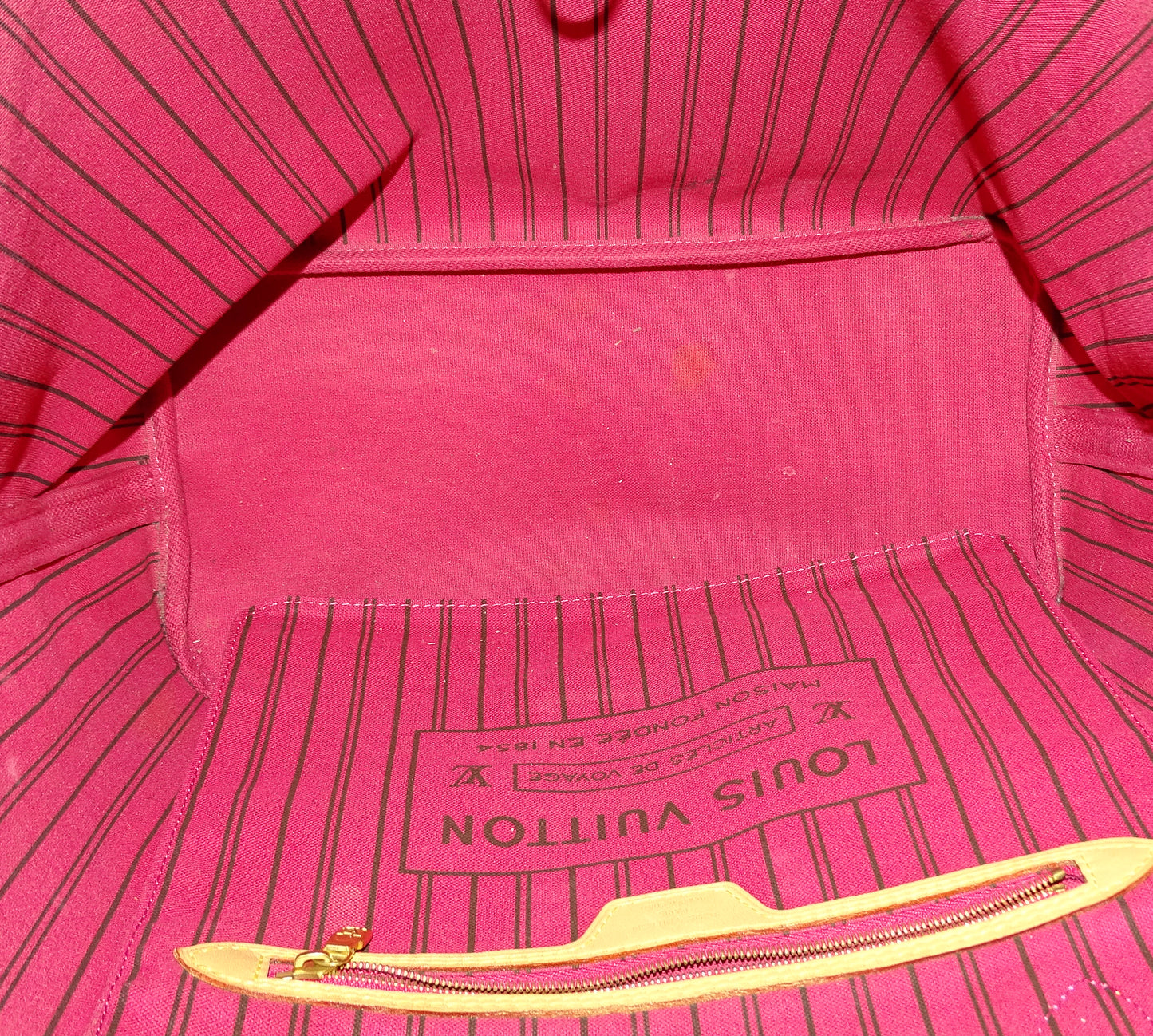 Louis Vuitton Neverfull MM Monogram and Cerise CA0230 - 2020