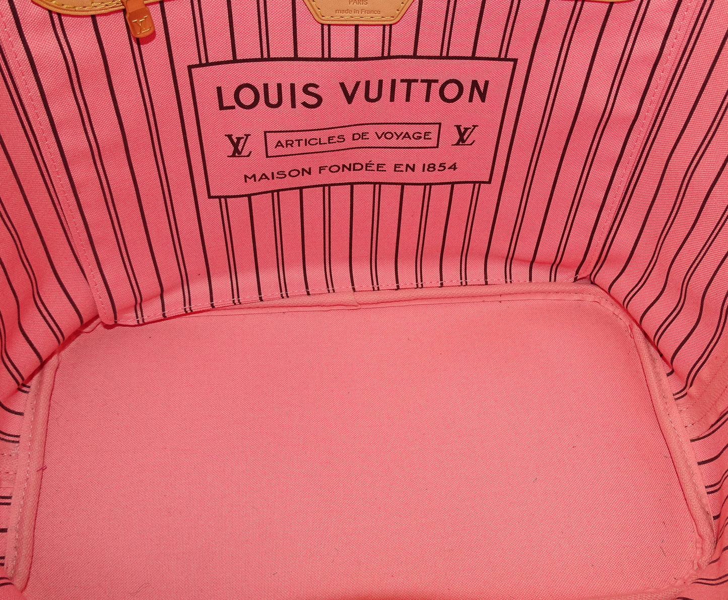 Louis Vuitton Monogrma Jungle Dots Neverfull MM AR0186