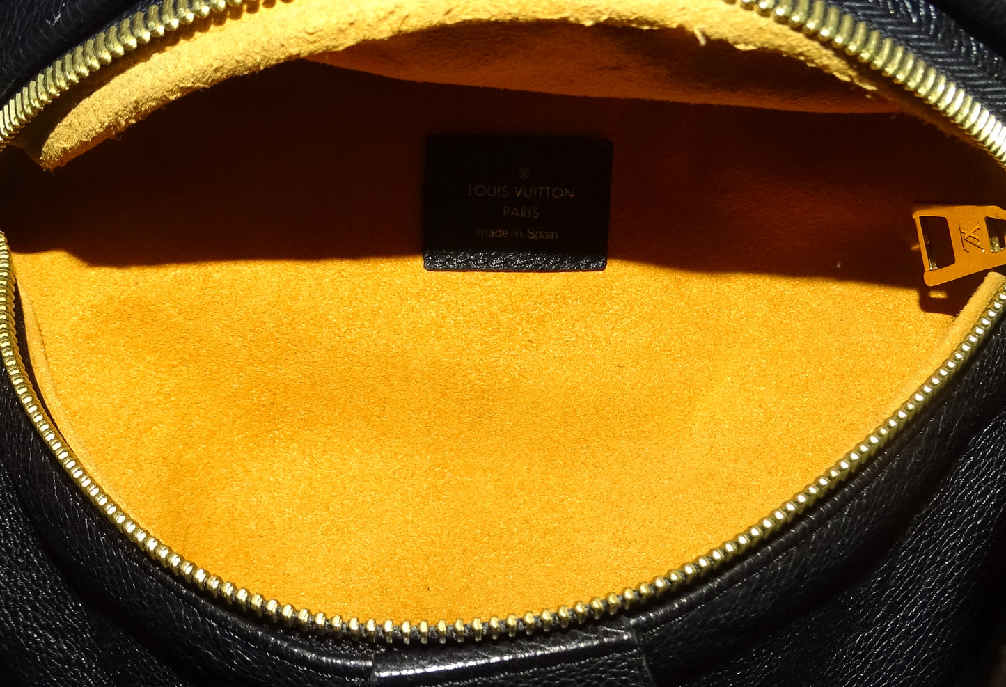 Louis Vuitton Bumbag Black Empreinte CA4199 - 2019