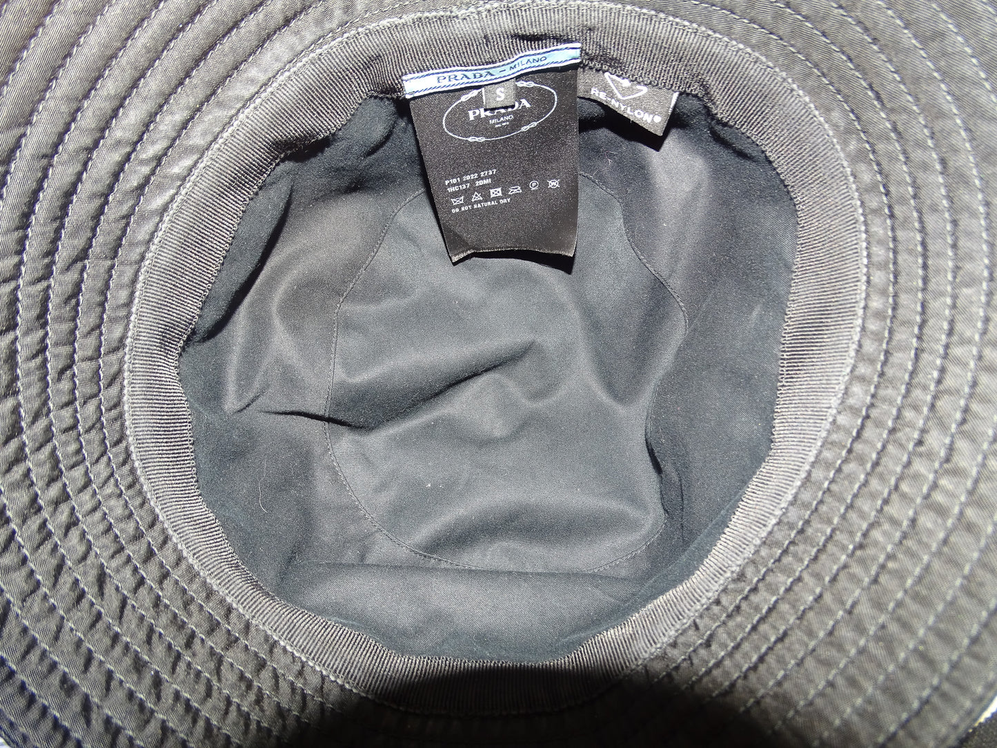 Prada Bucket Hat Re-Nylon Black Small
