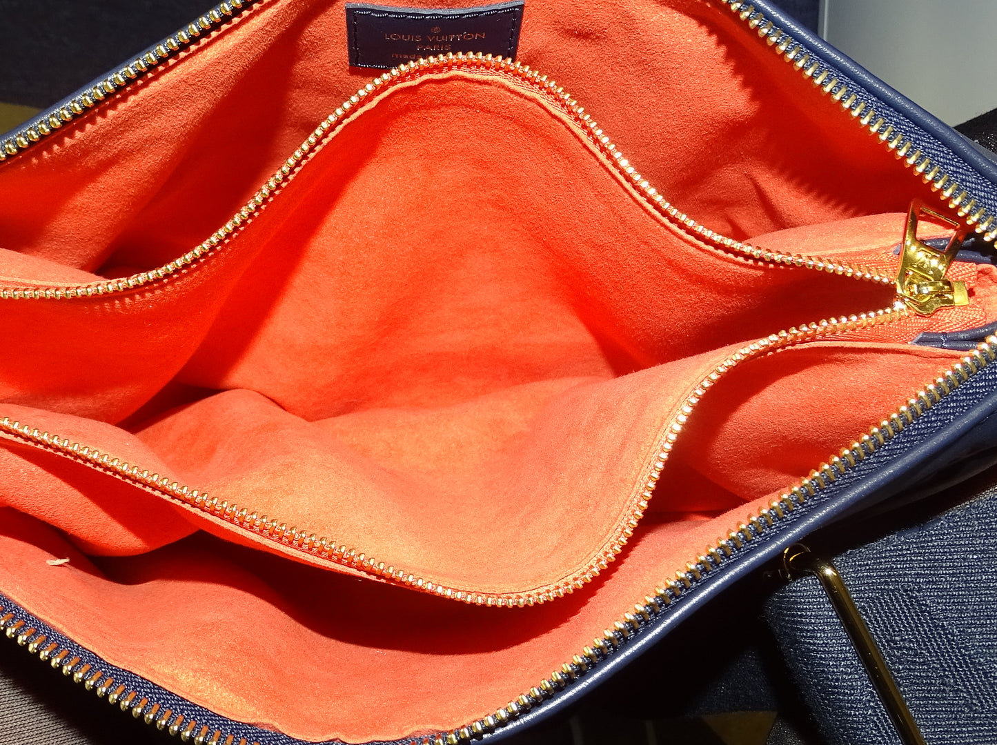 Louis Vuitton Coussin Garden MM Navy