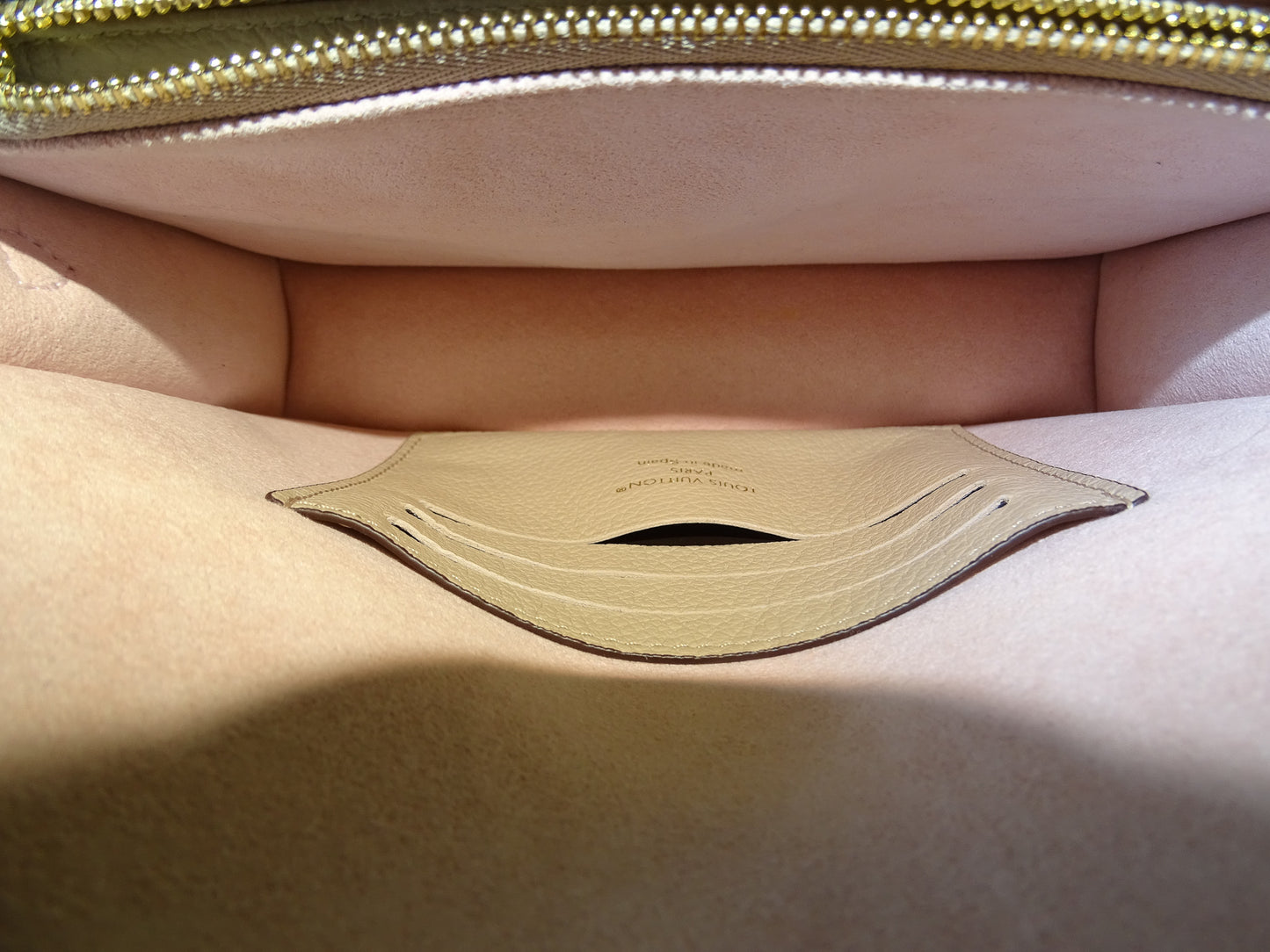 Louis Vuitton MyLockMe Chain Pochette Greige