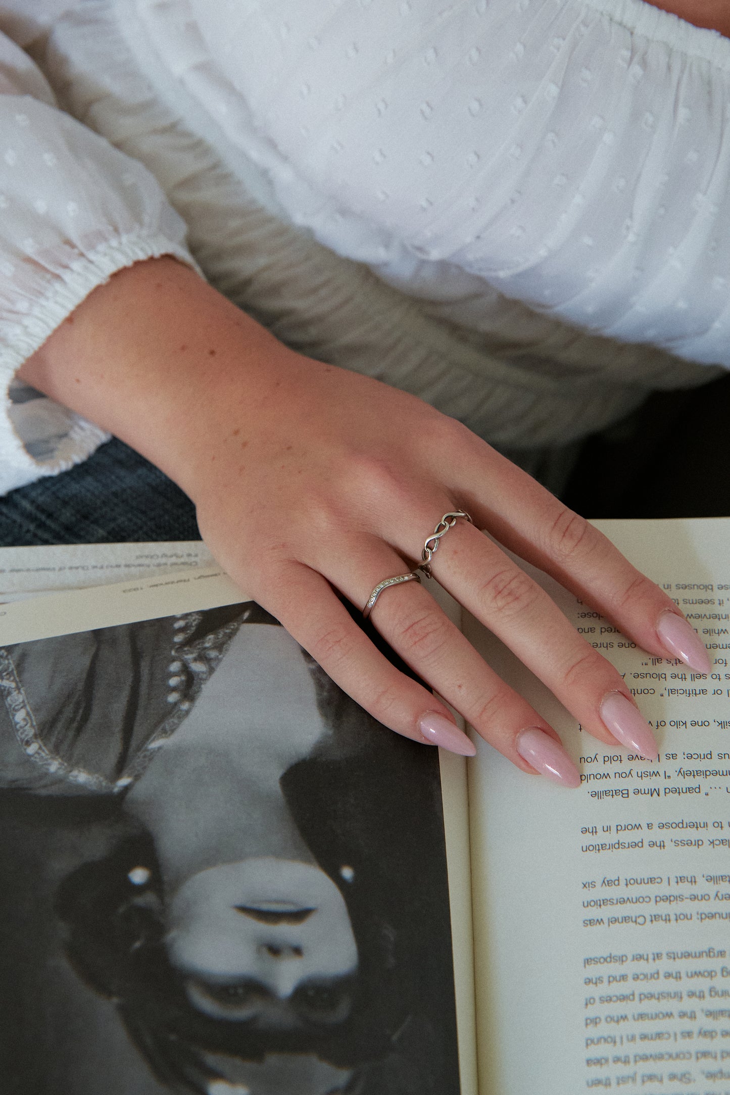 Tiffany & Co Elsa Peretti® Wedding Band Ring In Platinum With .06 Diamond Weight (Size 49)