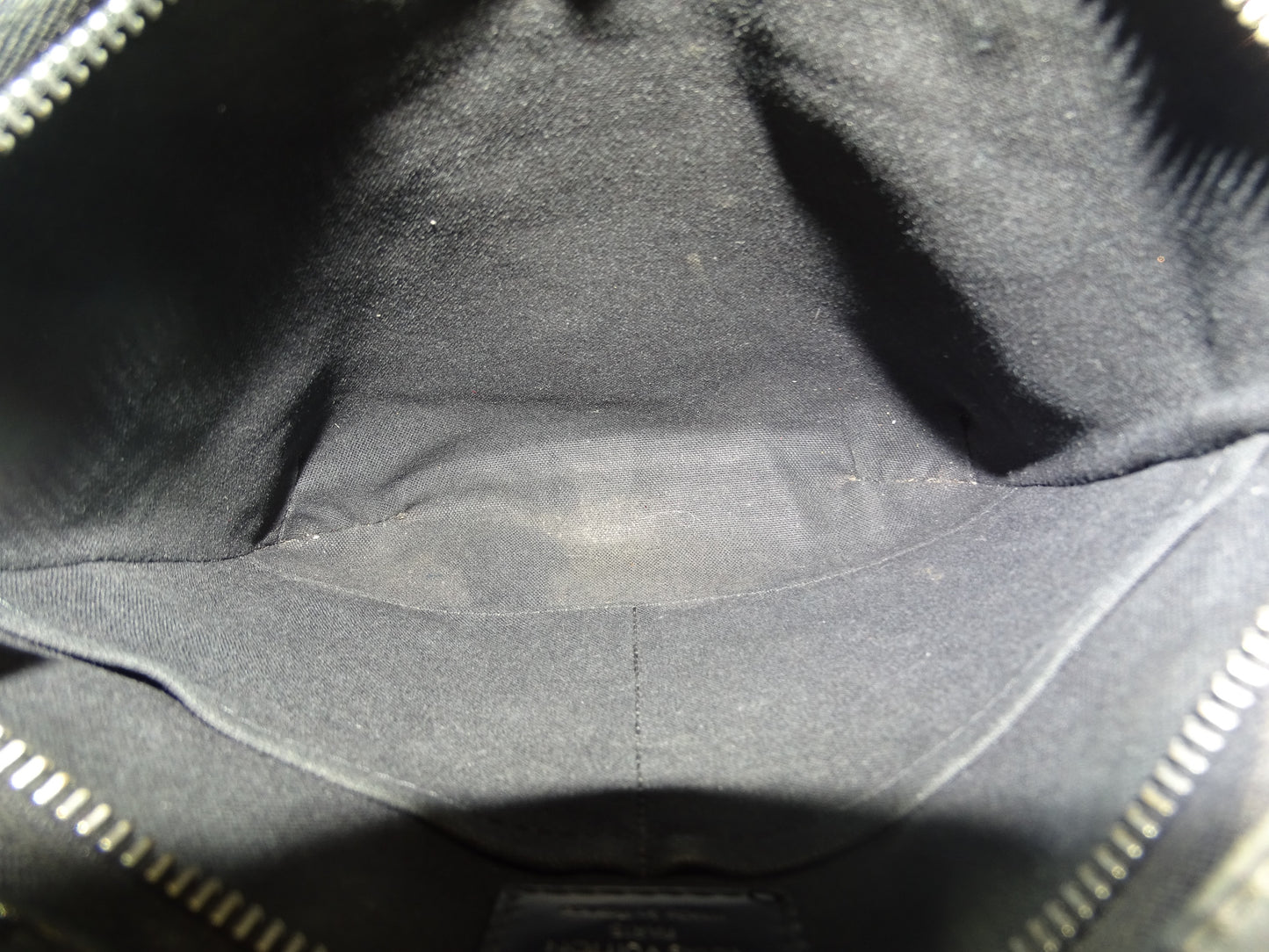 Louis Vuittom Thomas Messenger In Damier Graphite VI2059