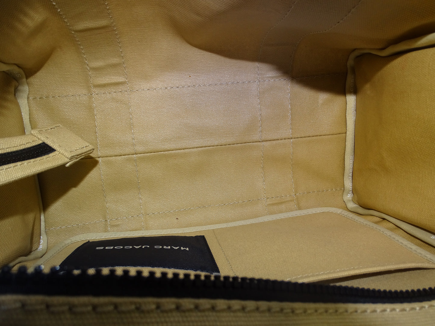 Marc Jacobs The Tote Bag Medium With Strap Sand