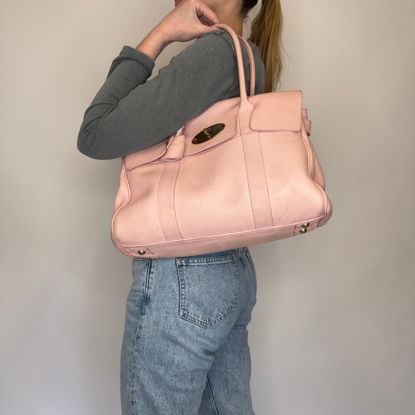 Mulberry Bayswater – Baby Pink Heavy Grain with Gold Hardware