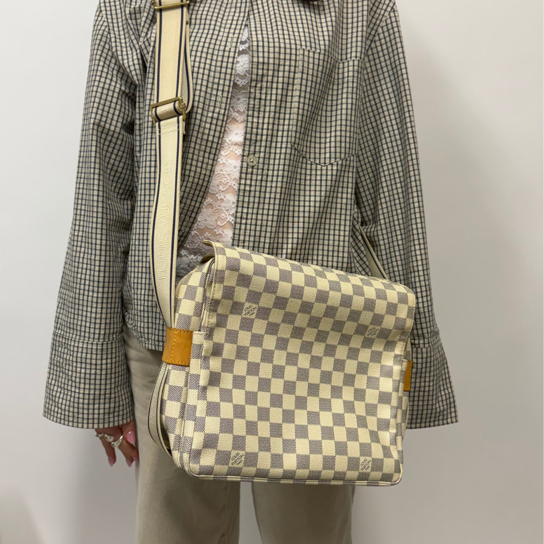 Louis Vuitton Naviglio Damier Azur Messenger Bag SR4058