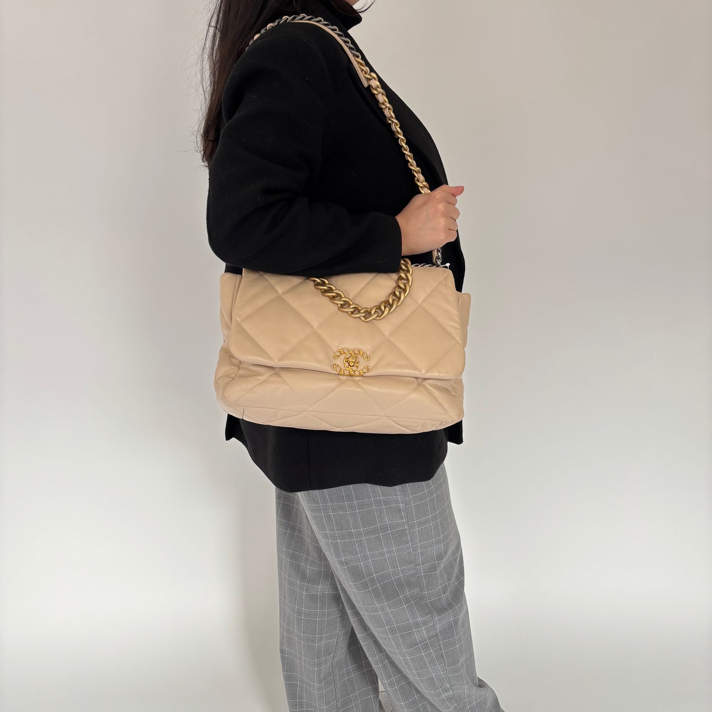 Chanel Beige Maxi Chanel 19 Bag 2019