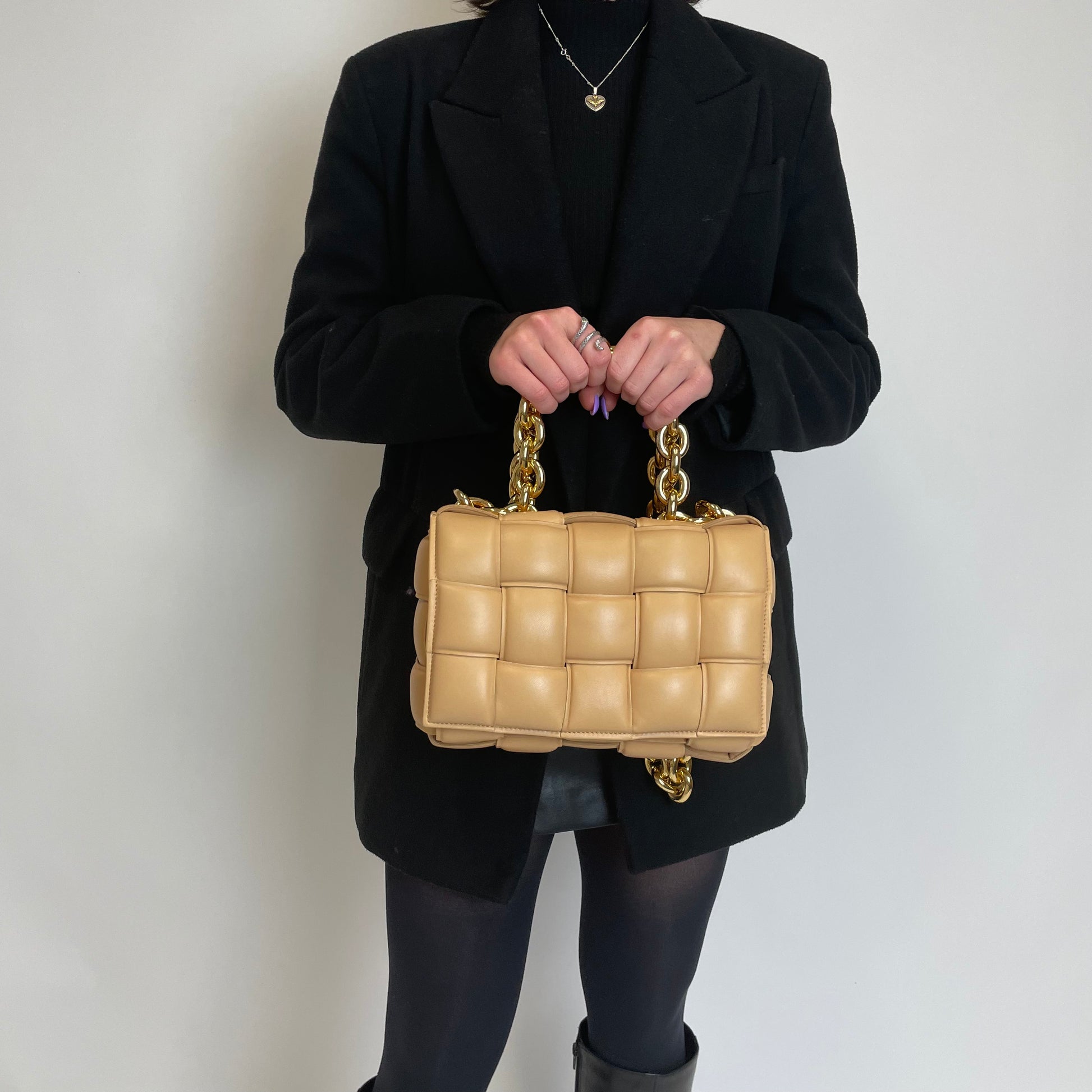 Bottega Veneta Almond Leather Padded Chain Cassette – Designer