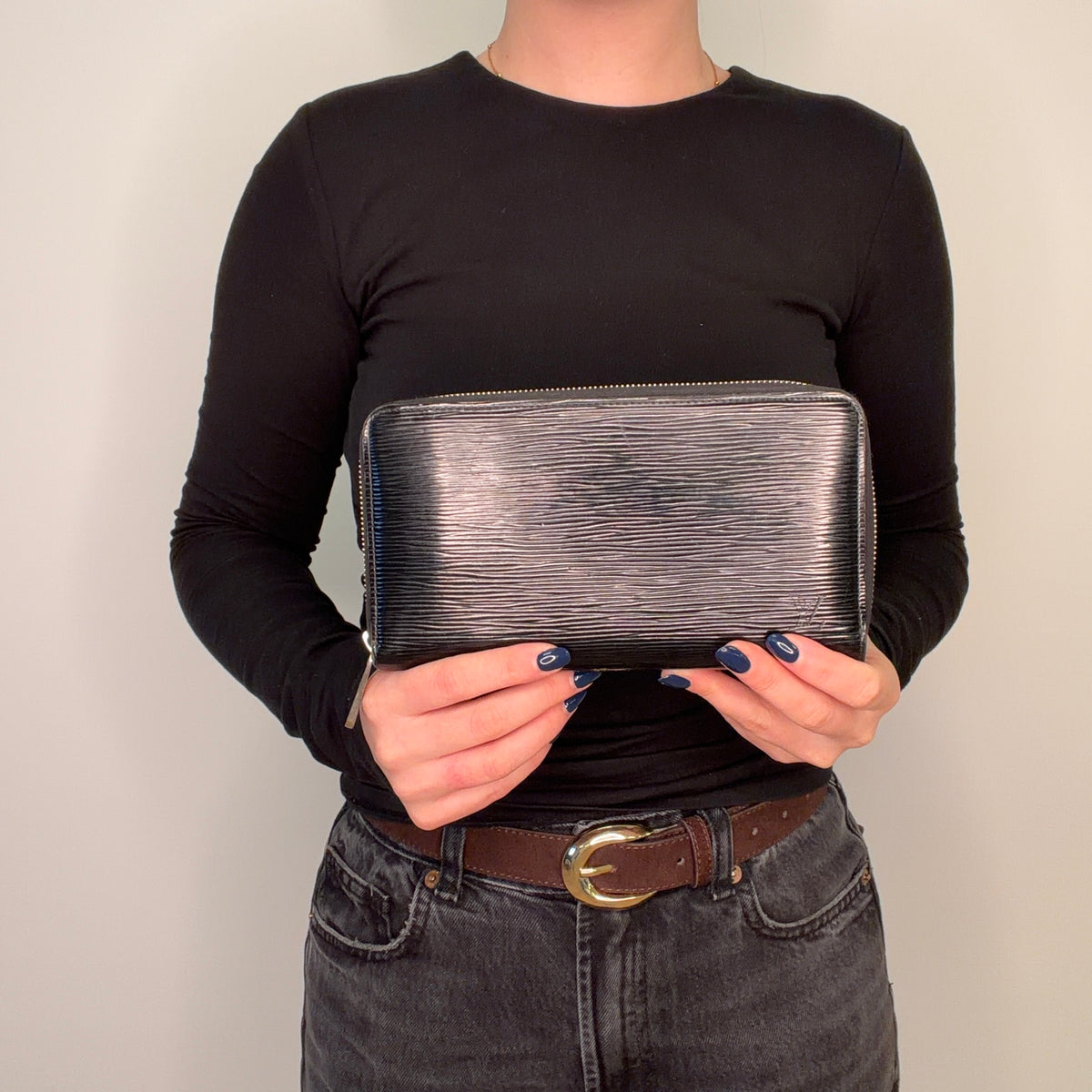 Louis Vuitton Travel Organiser Wallet Black Epi SN4069 - 2009 (hotstamped YS)