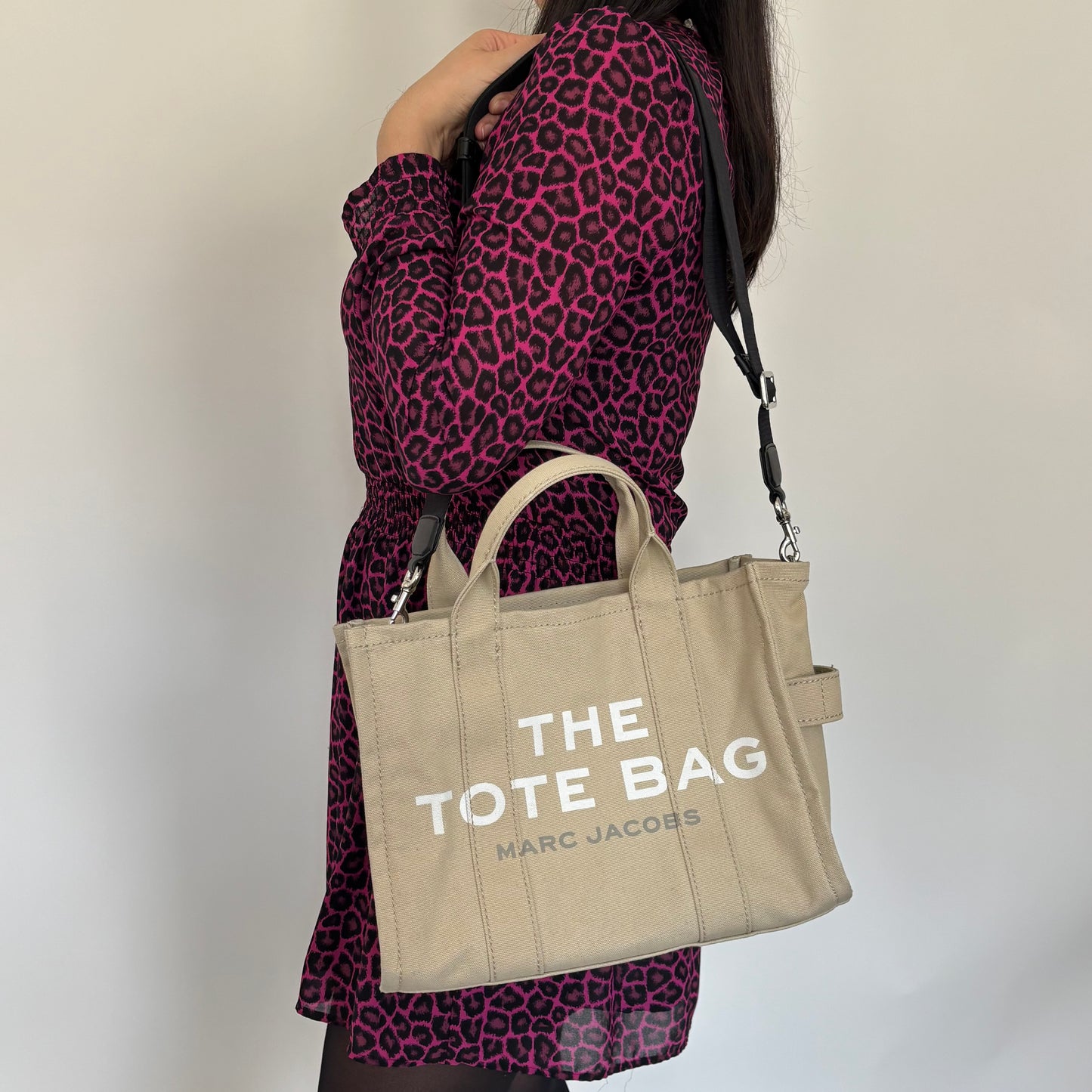 Marc Jacobs Small Beige The Tote Bag