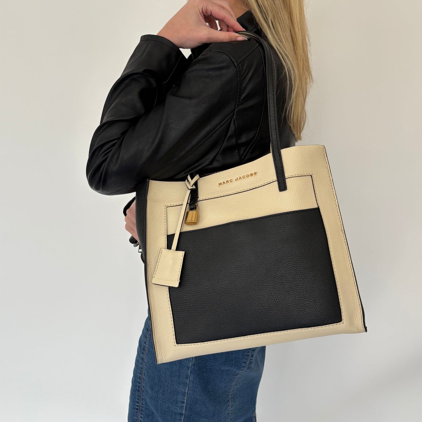 Marc Jacobs The Grind Leather Tote