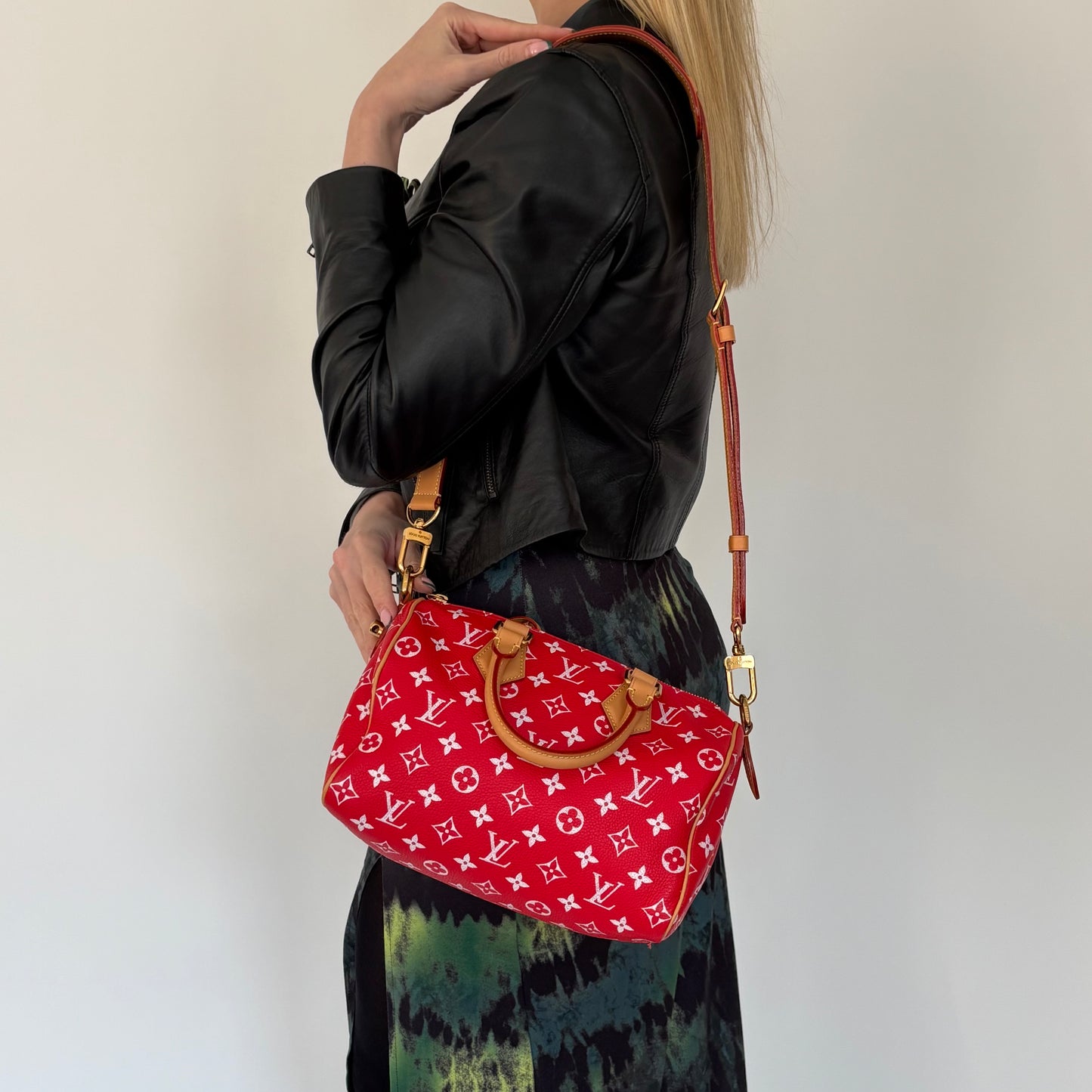 Louis Vuitton Rare Red Leather Pharrell Williams P9 Speedy 25 Shoulder Bag (NFID)