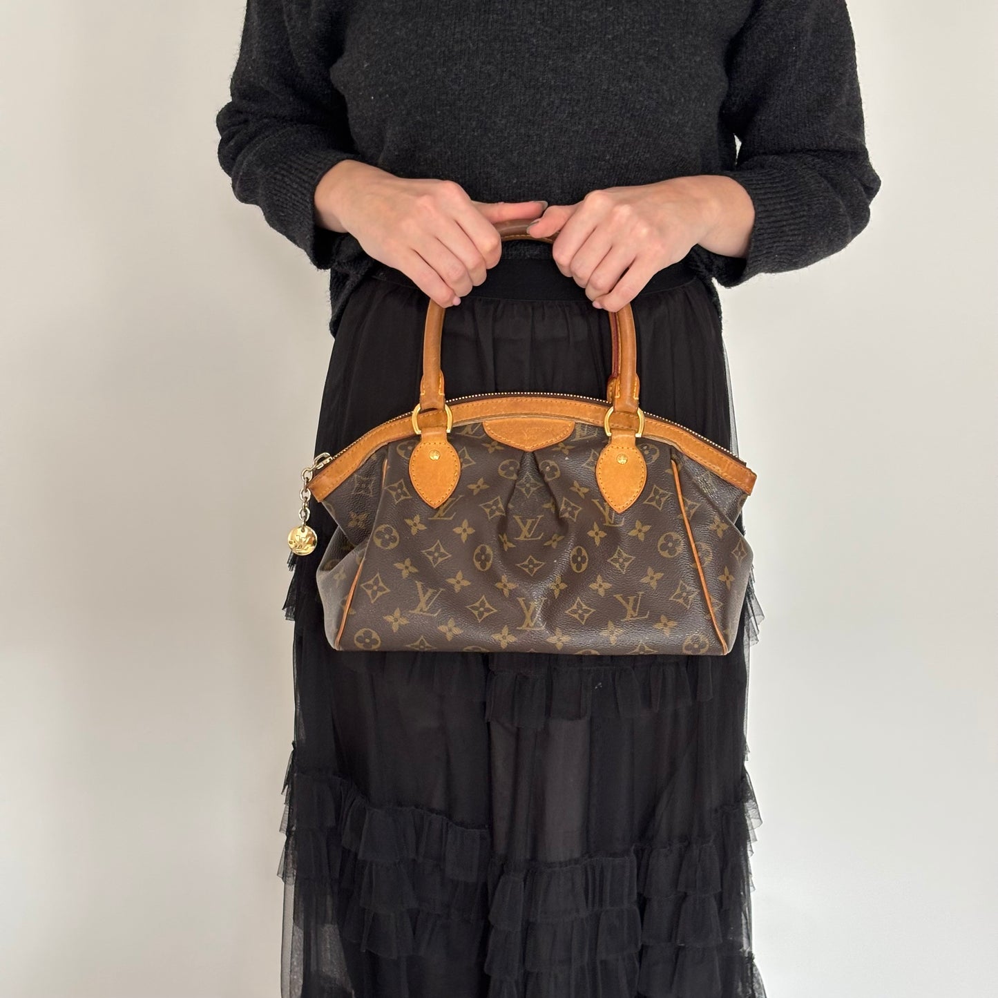 Louis Vuitton Monogram  Tivoli PM V14191