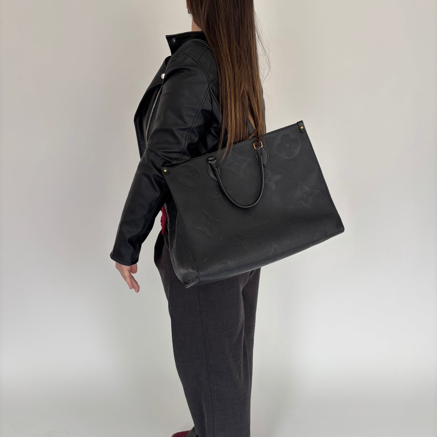 Louis Vuitton Noir Empreinte GM OnTheGO