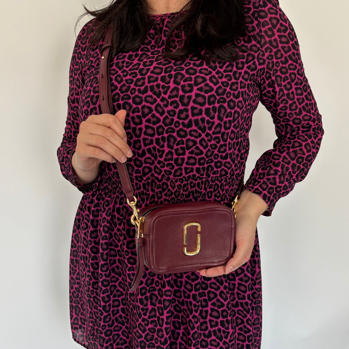 Marc Jacobs Burgundy Softshot 17