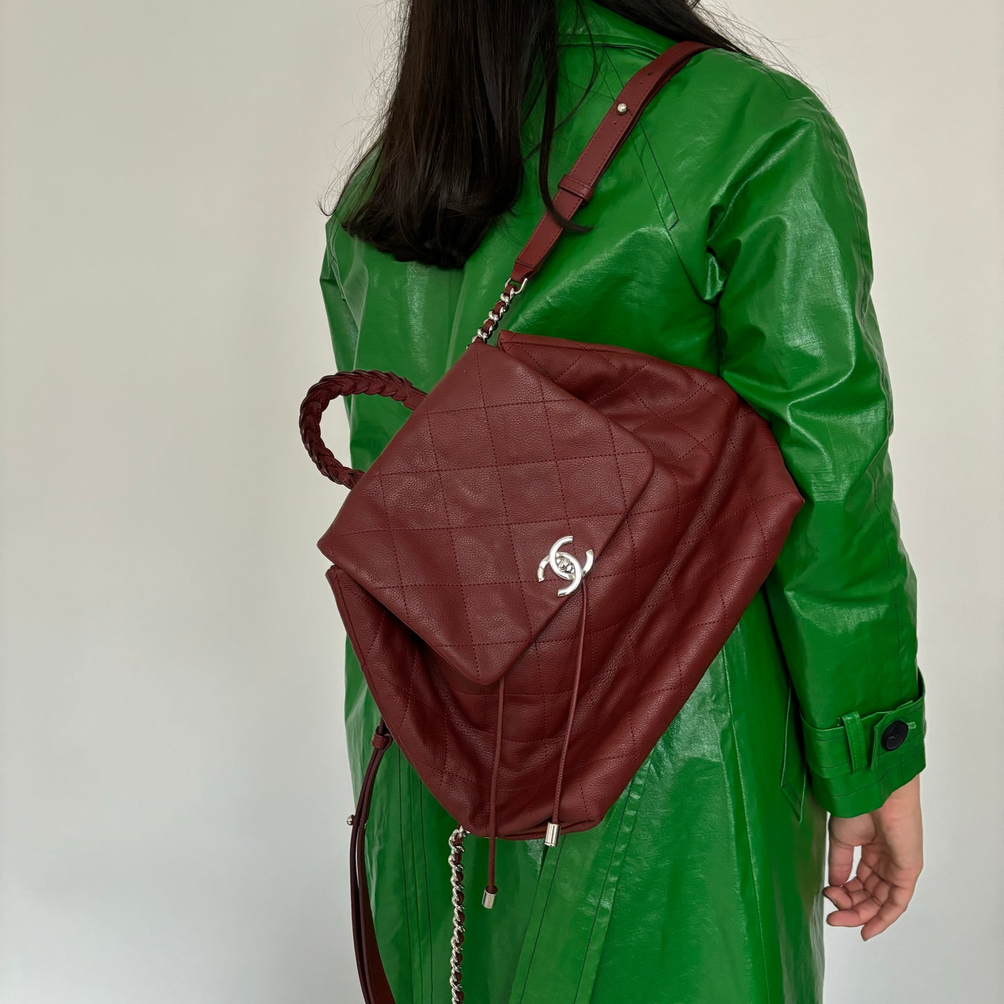 Sac à dos Chanel en caviar bordeaux à poignée tressée Collection Croisière 2018