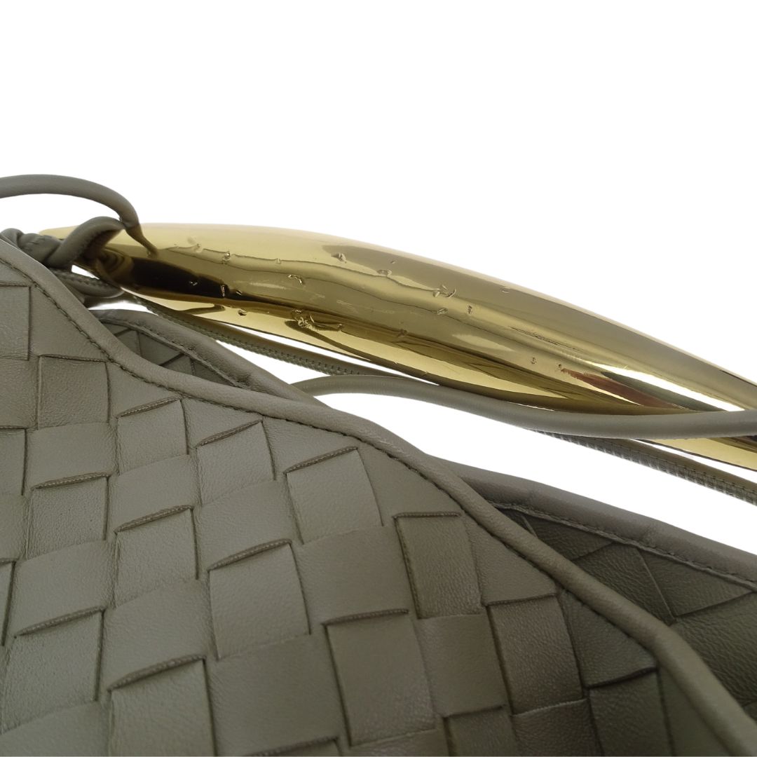 Bottega Veneta Travertine Intrecciato Medium Sardine 2022