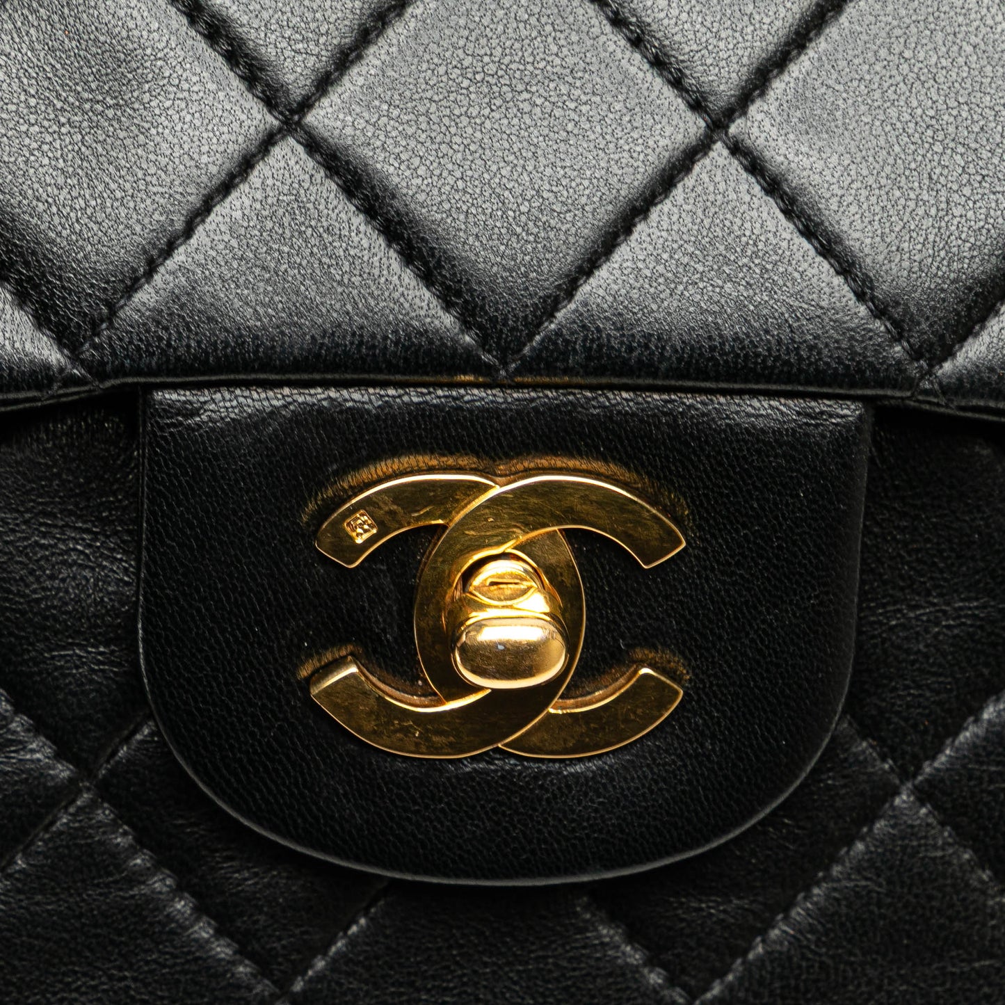 Medium Classic Lambskin Double Flap Image# 5