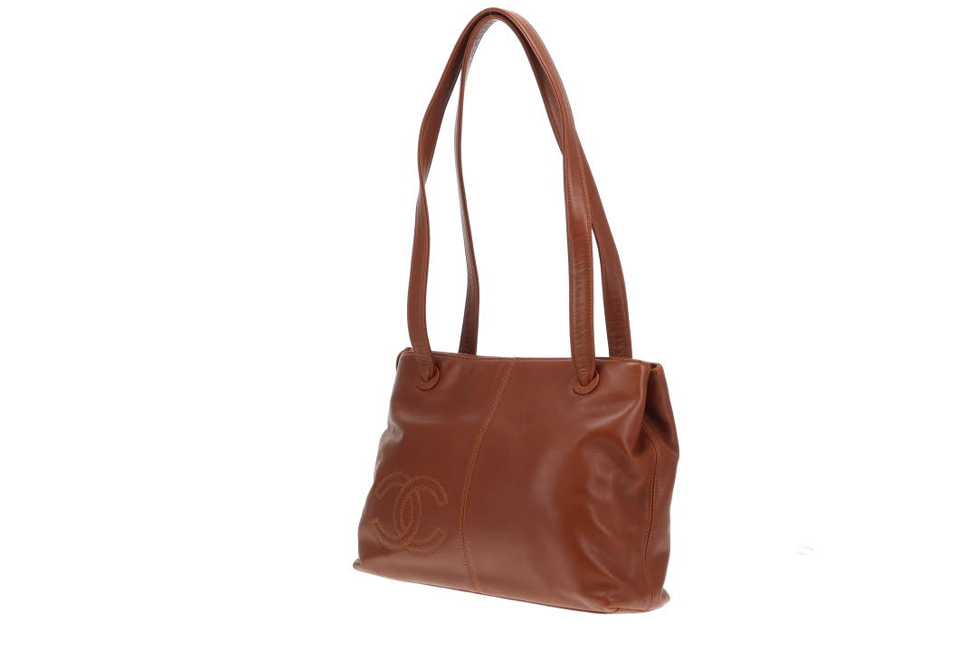 Chanel Logo Shoulder Bag Tan Leather Vintage 1997/99