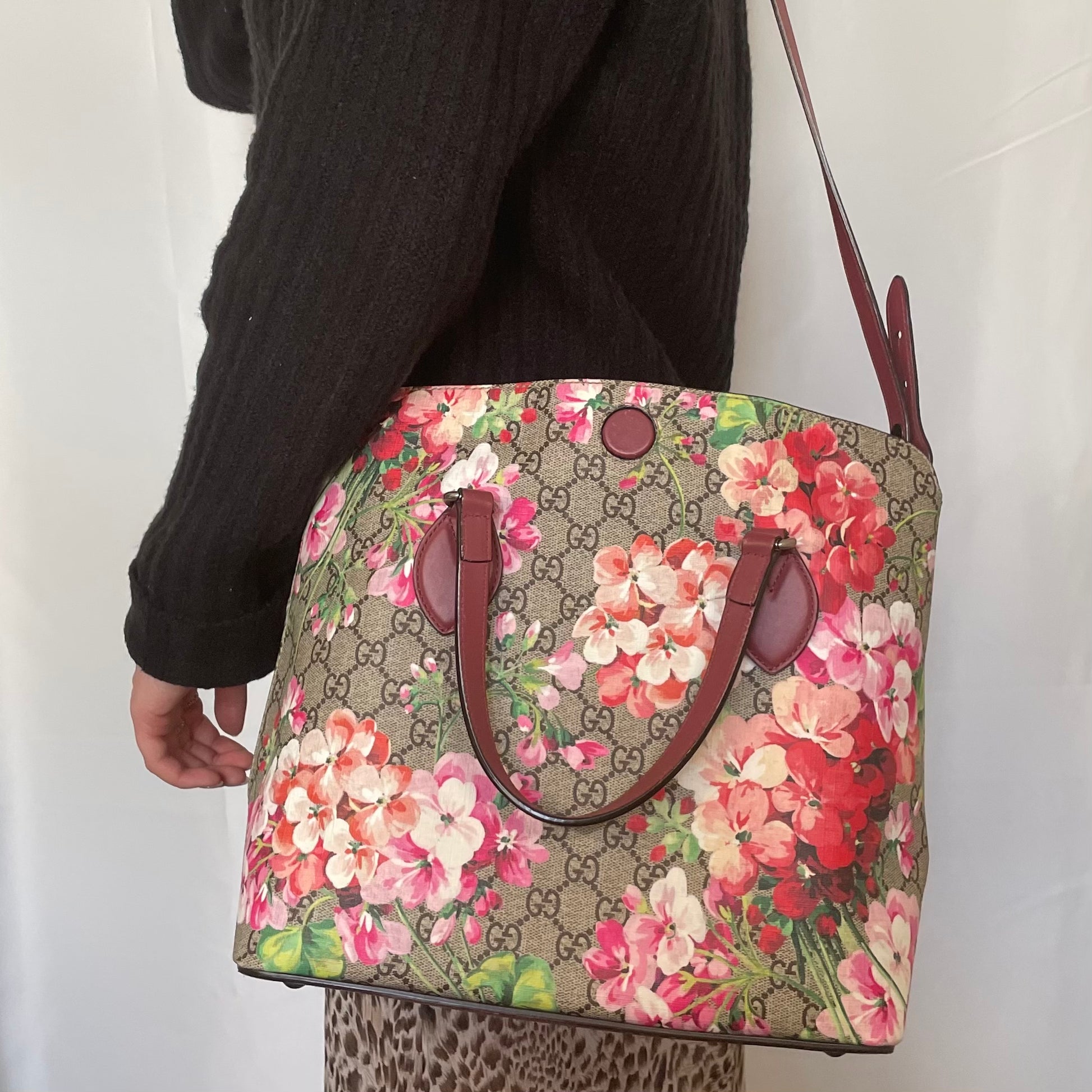 Gucci bloom top supreme bag