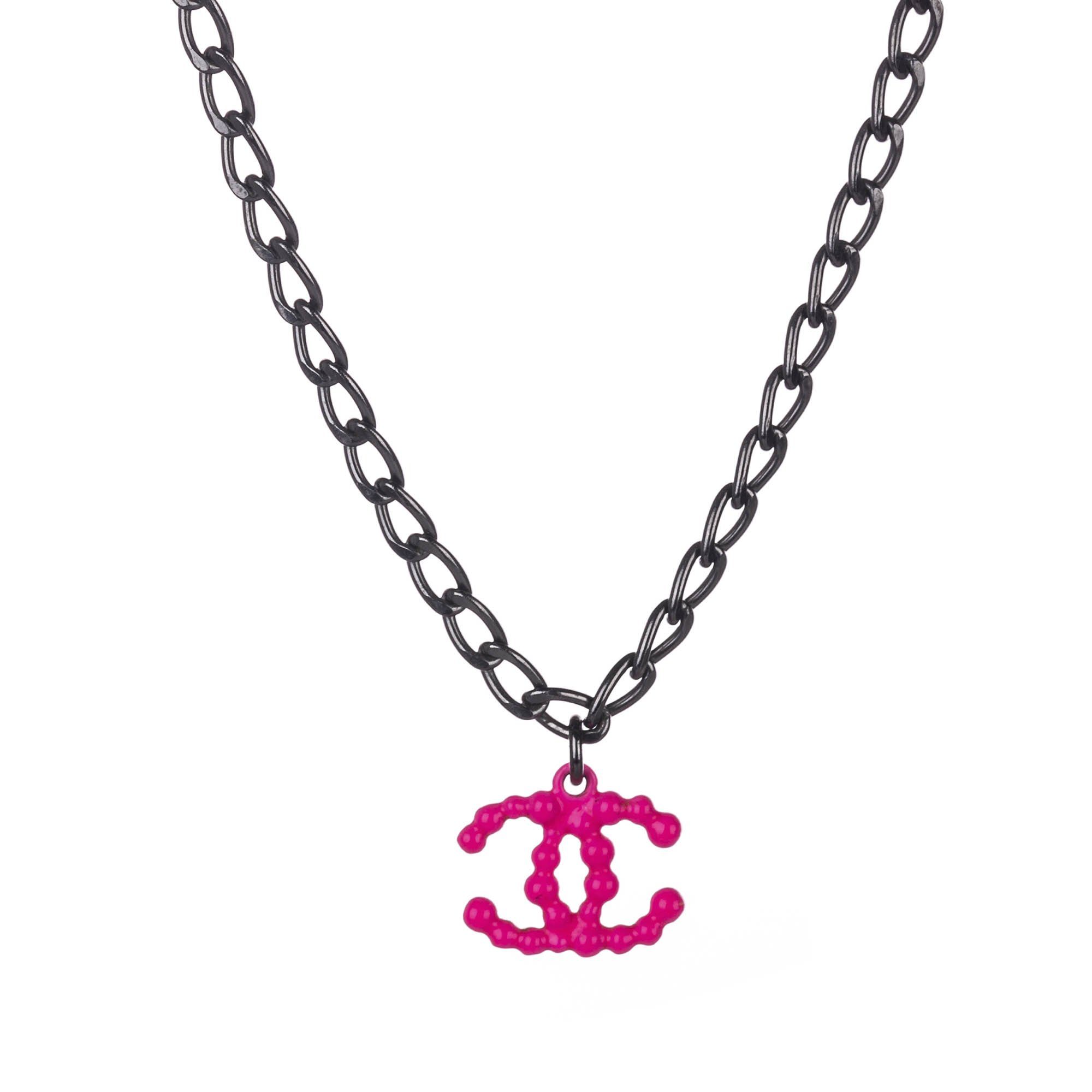 Chanel CC Pendant Necklace Neon Pink – Designer Exchange Ltd
