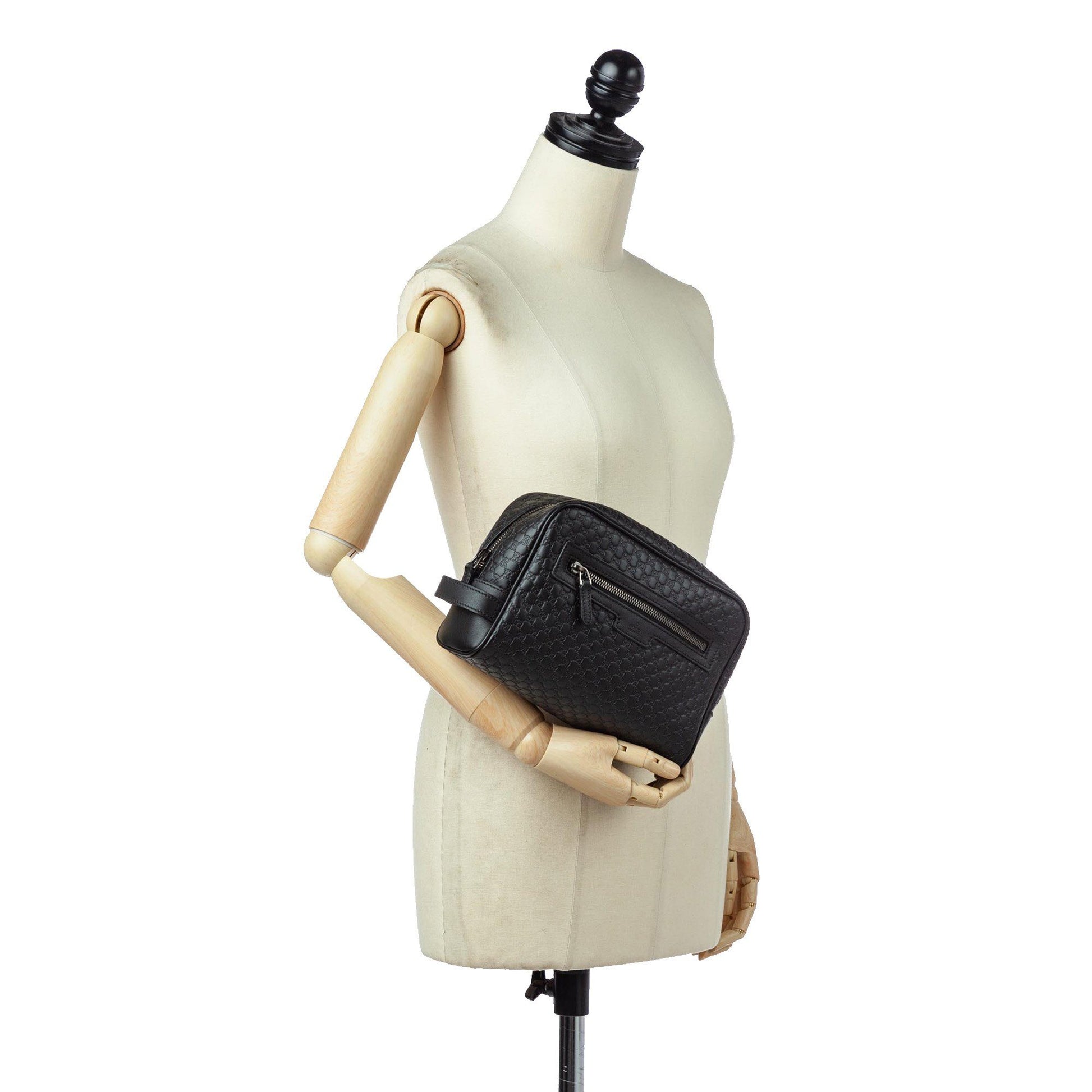 Gucci Black Microguccissima Clutch Bags Gucci 