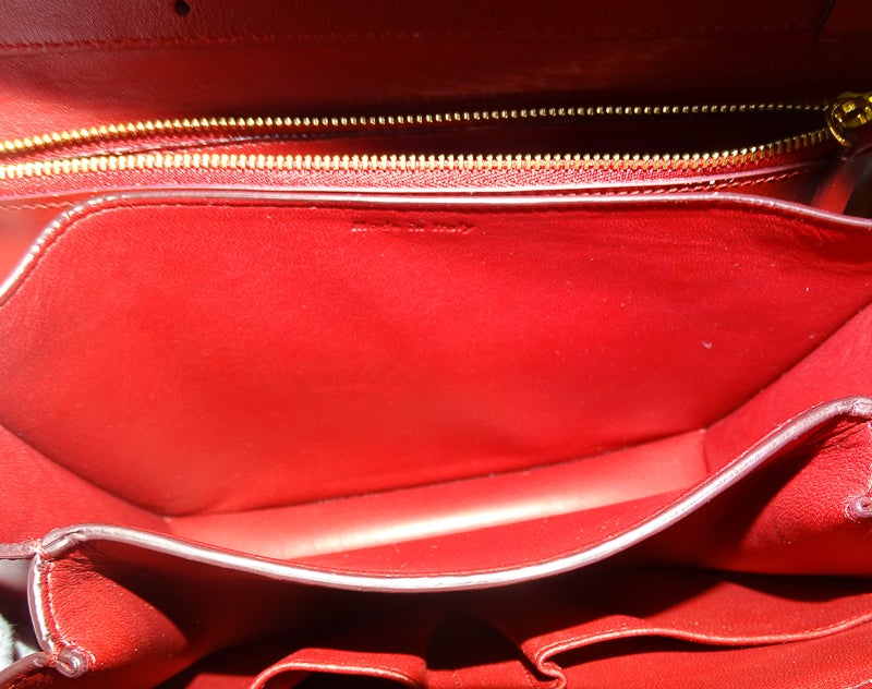 Celine Medium Classic Bag In Box Calfskin Red GH – Designer Exchange Ltd Celine Medium Classic Bag In Box Calfskin Red Gh – Designer Exchange Ltd