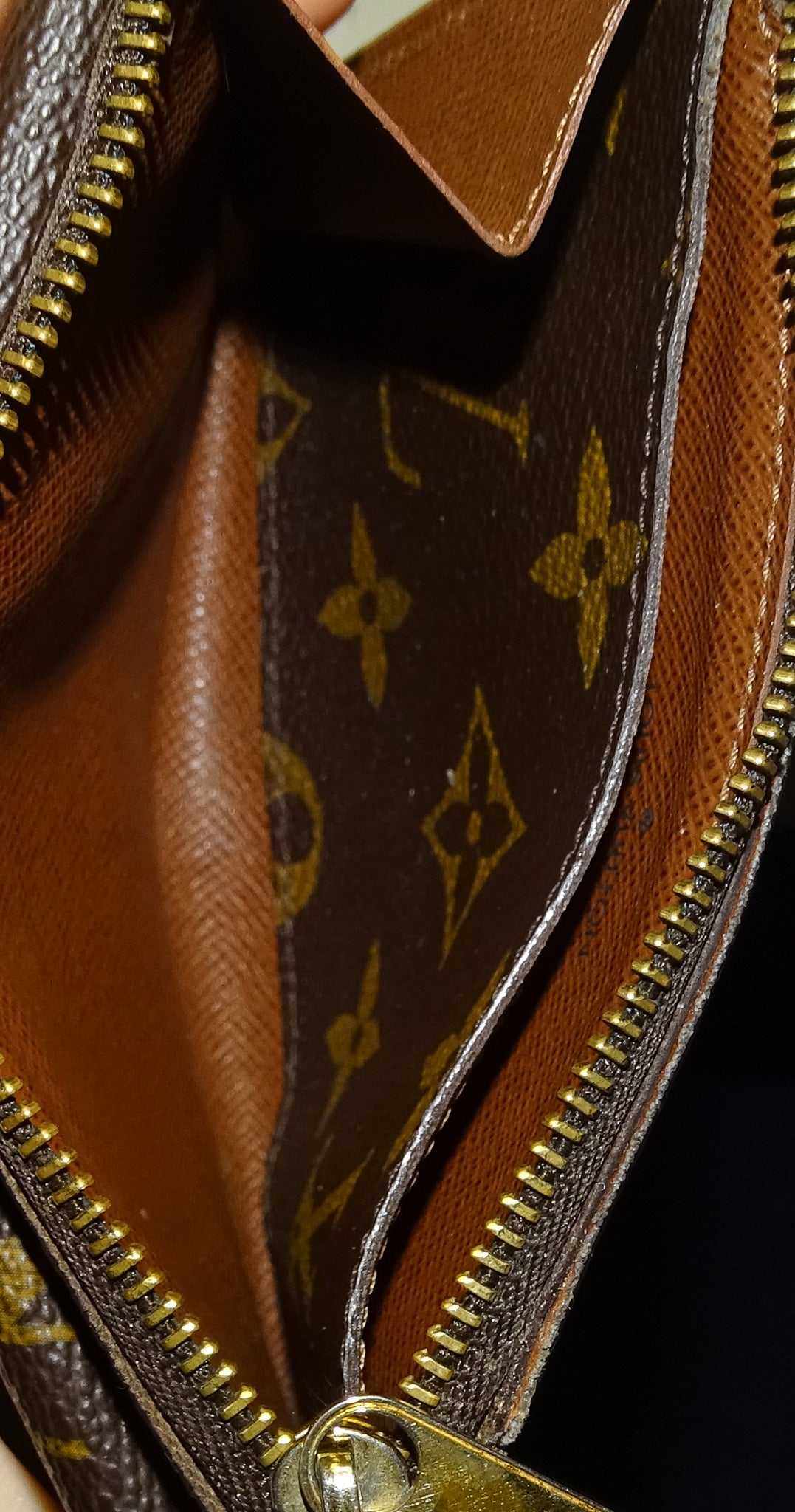 Louis Vuitton Saint Tulle Pochette Duo Belt Pouch LV-W0107P-0003 – MISLUX