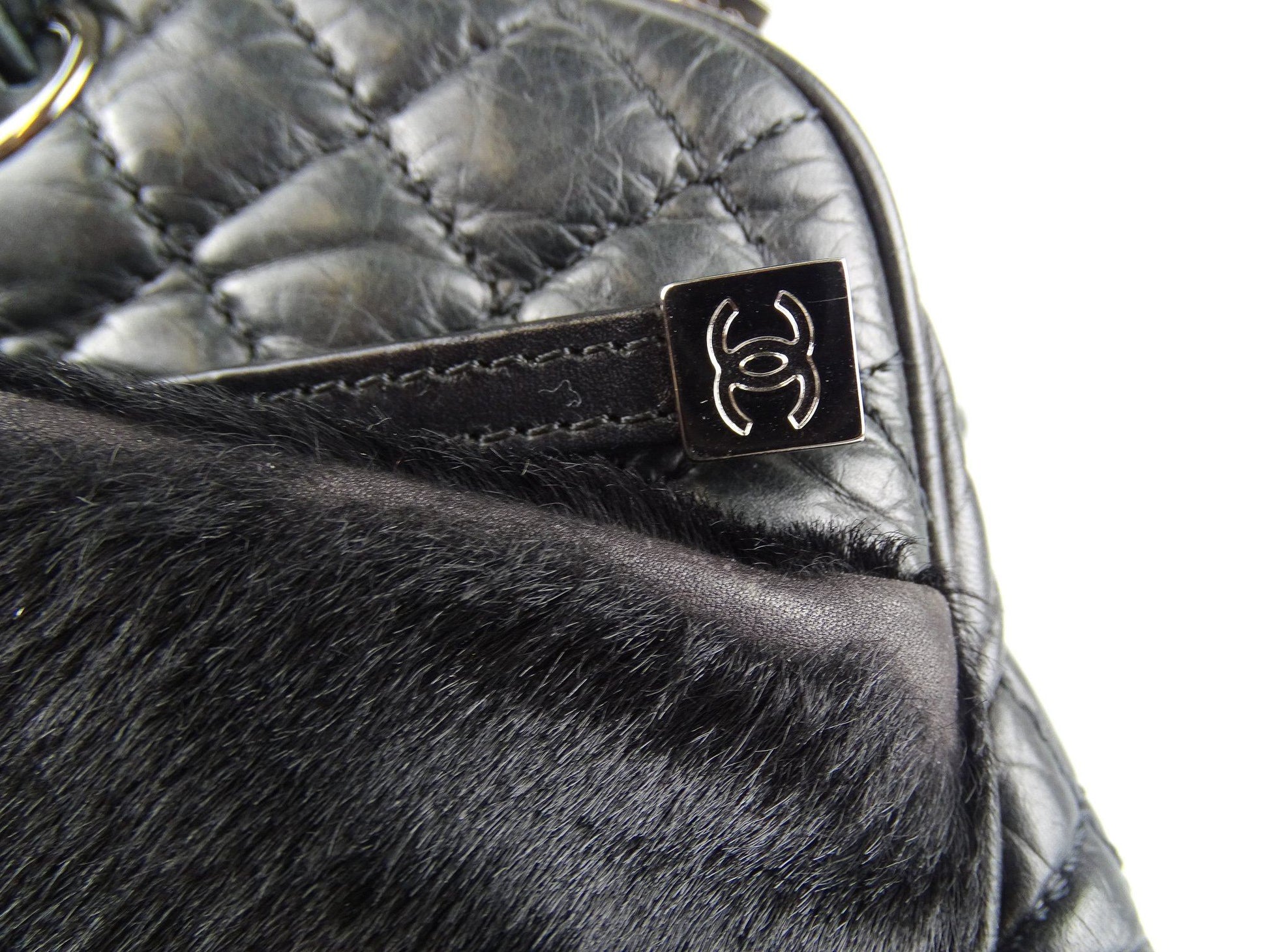 Chanel Vintage Matelasse Lambskin Leather Shoulder Bag 2005/06 Bags Chanel 