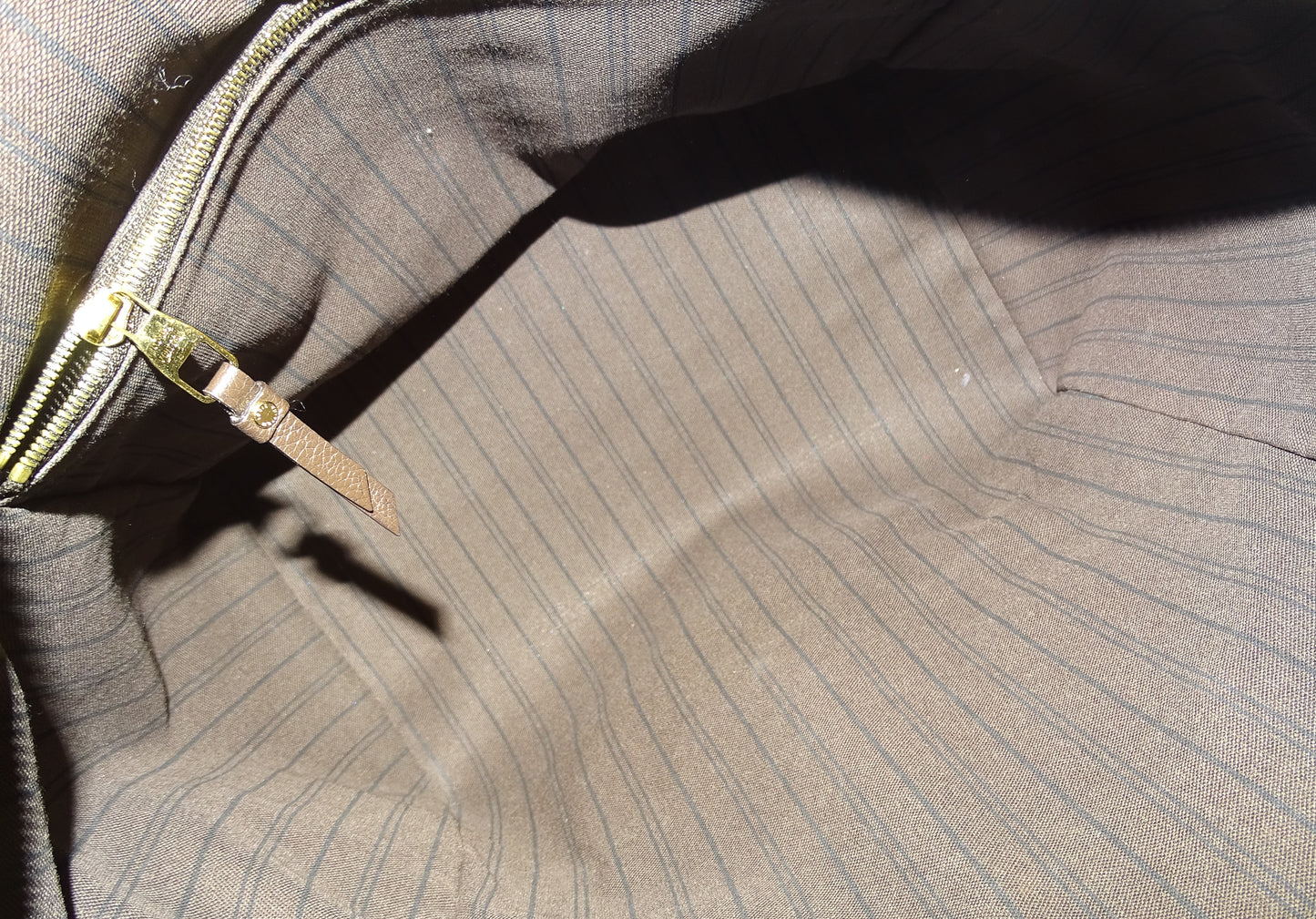 Louis Vuitton Empreinte Lumineuse Terre PM SP1152