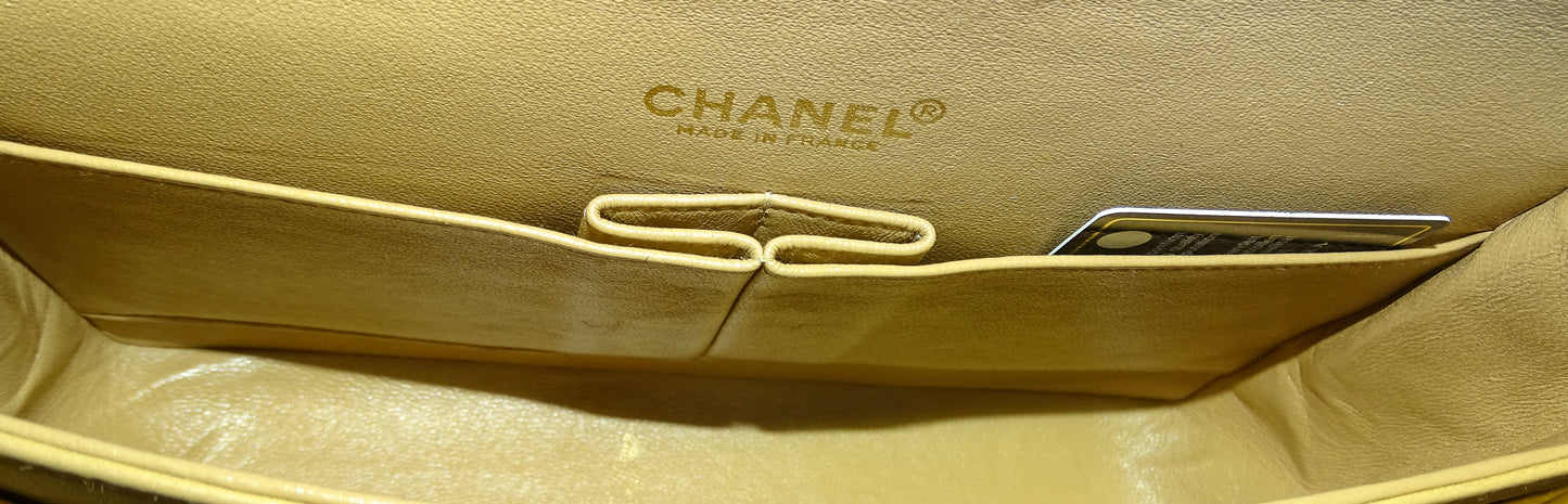 Chanel Vintage Beige Clair Lambskin Classic Medium Double Flap Bag 2002/03