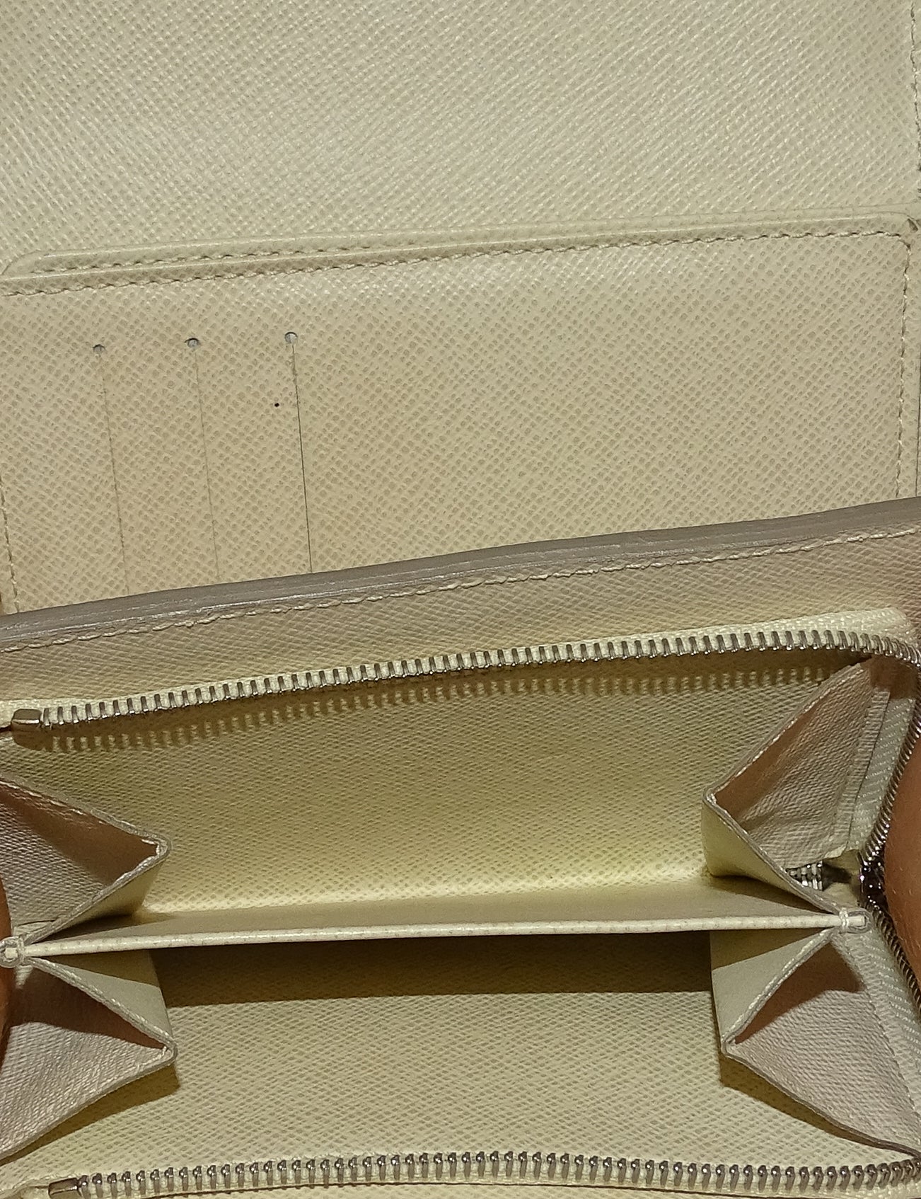 Louis Vuitton Epi Leather Joey Wallet SR1099