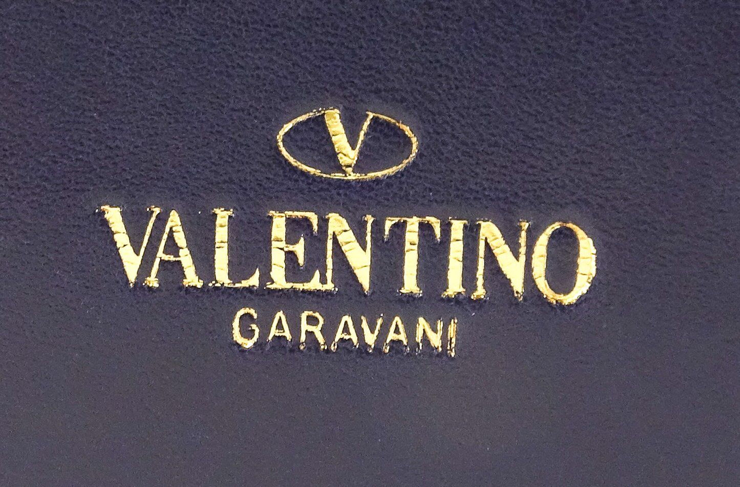 Valentino Garavani Marine L'Amour Collection Shoulder Bag RRP €1750 Bags Valentino 